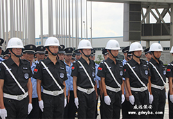 六玄网132432东莞保安公司，因为专注所以专业！