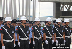 六玄网132432寮步保安公司，警察的好帮手！