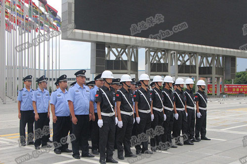 东莞凤岗保安公司新闻：抢攻东莞楼市！莞人与深圳客大PK