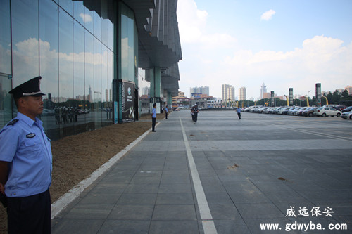 周杰第一次讲述肇事逃逸打门卫保安等事件细节和原委