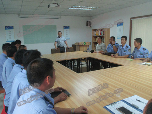 广州保安公司安全技术和服务有效结合