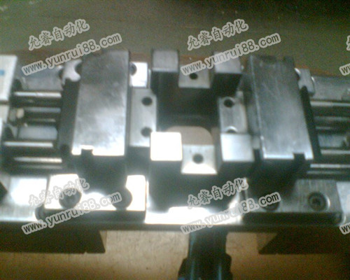 未来安全服务将与公共执法部门形成互补关系