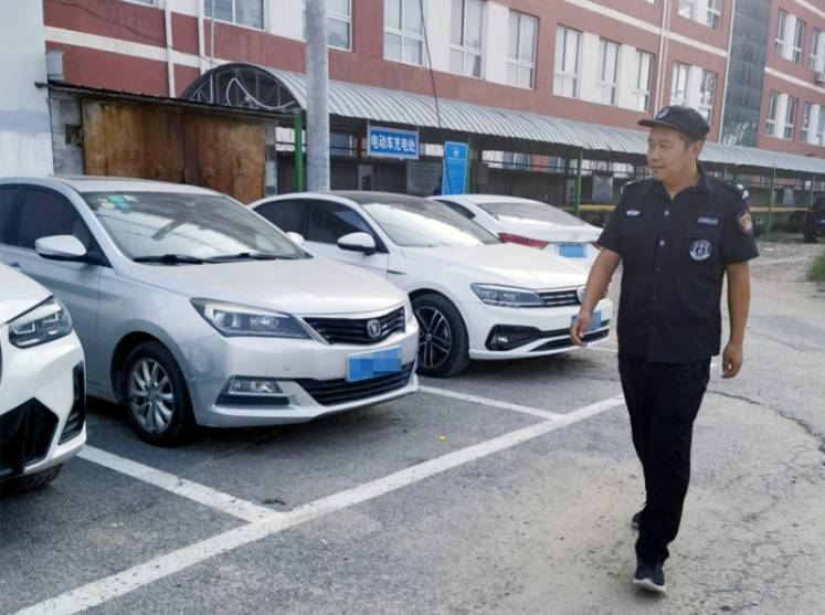 打出护校安园“组合拳” 构建校园平安“新格局”